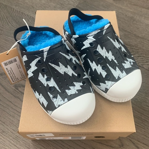 Native Jefferson Cozy Glow Slip-On Shoes - Size C7/EU 23 - Black/Blue - NWB - Picture 7 of 12